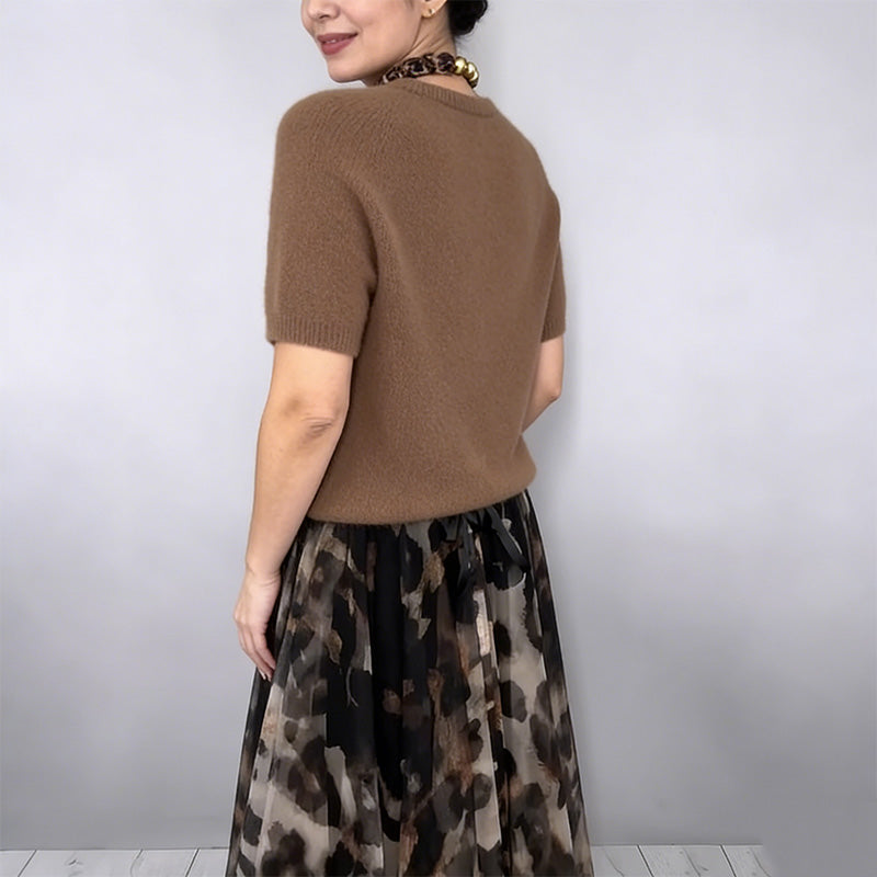 Crew Neck Short Sleeve Sweater And Leopard Flowy Maxi Skirt Set 4
