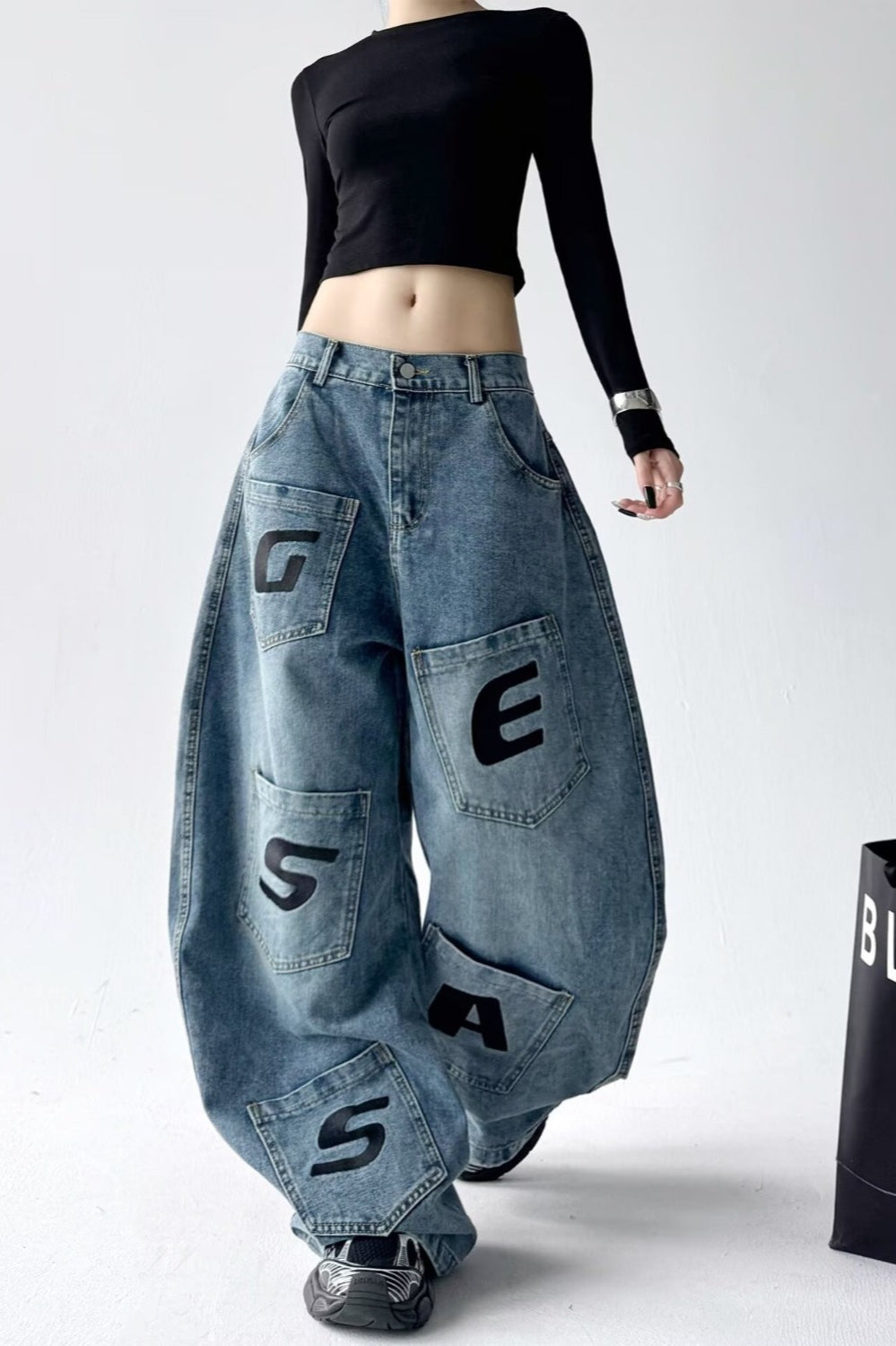 Relaxed Fit Letter Print Draping Curved Leg Jeans