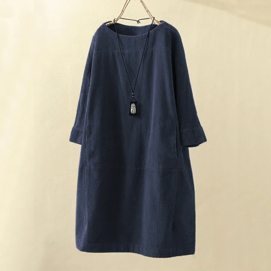 Cintia Velvet Dress Dress with Relaxed Fit and Streetwear Style