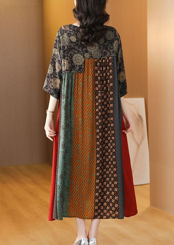 Classic Vintage Dress with a Flattering Fit