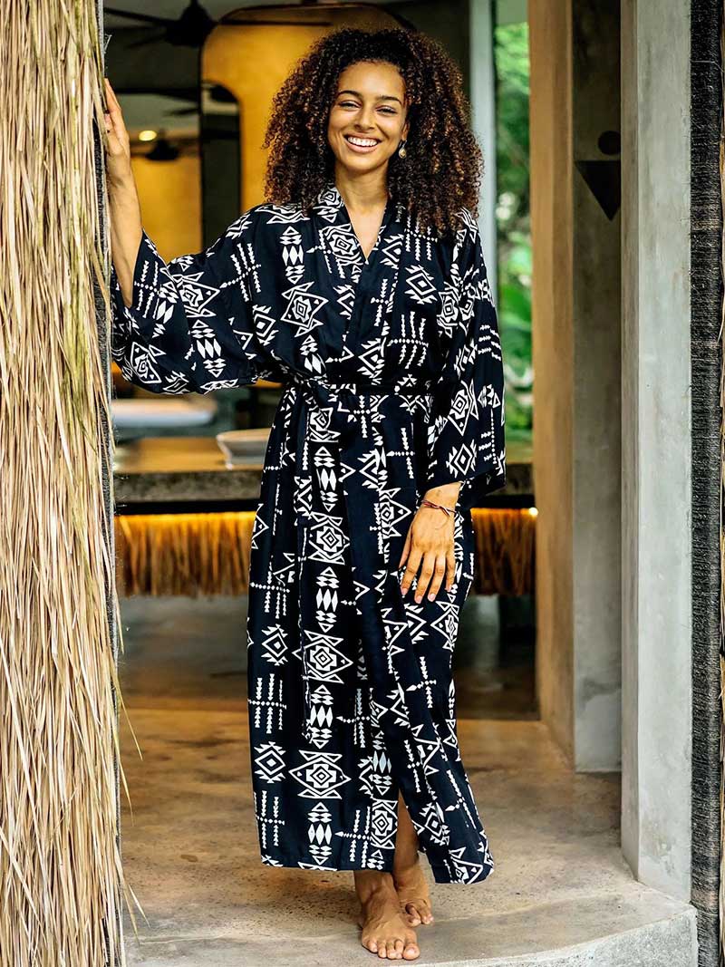 Open Front Abstract Print Belted Long Kimono Robe 16