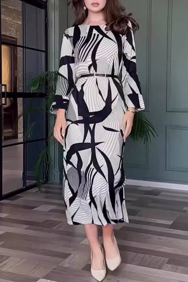 Rhiannon Chic Stripe Print with Belt Zipper, O Neck, a Line Dresses Designer Edit