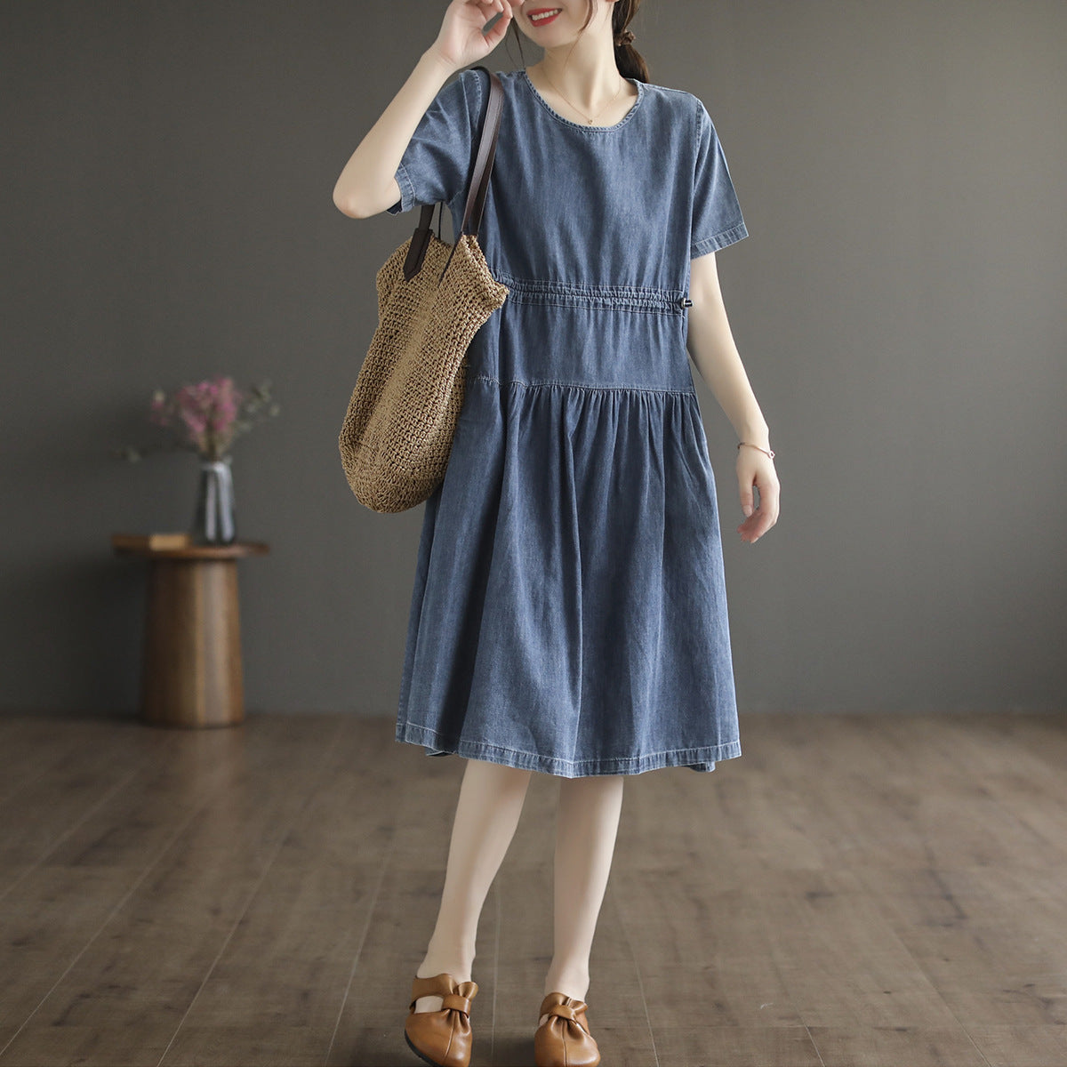 Sophisticated Dress with a Clean Classic Look