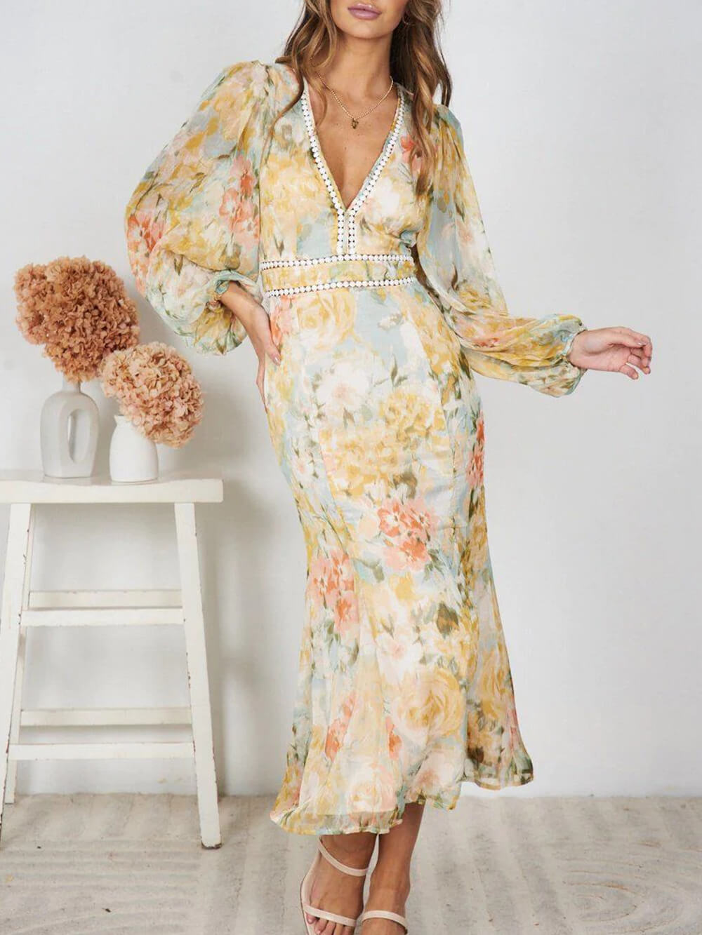 Fleur Delicate Floral Print Midi Dress