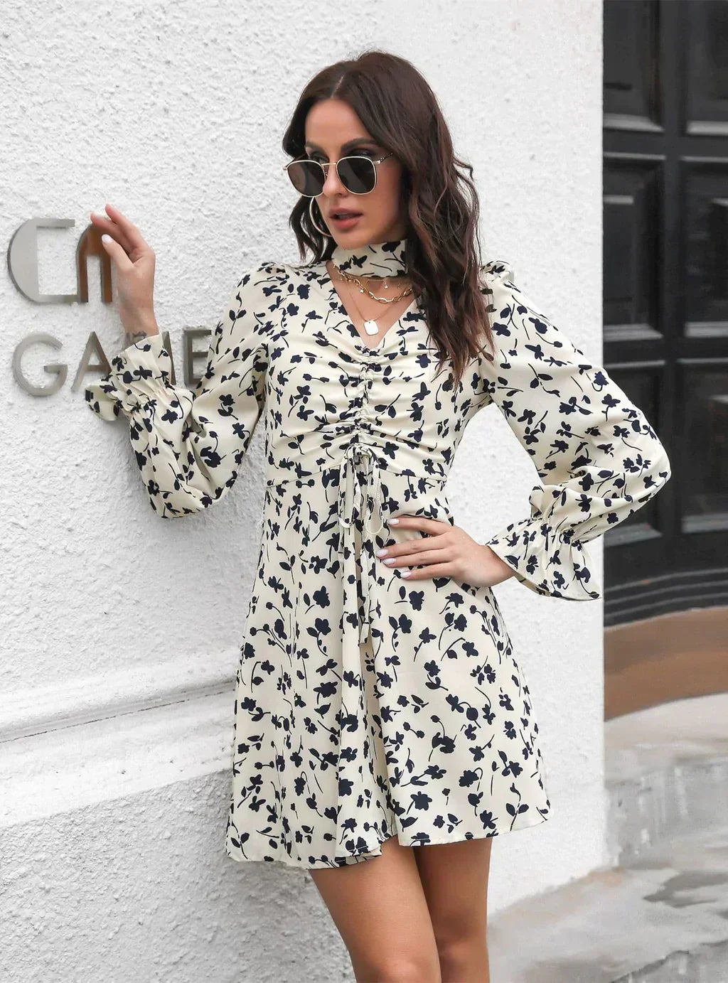 Patterned Arm Flared Flowered Gown With V-Neck Chiffon Drawstring S / Black Dresses