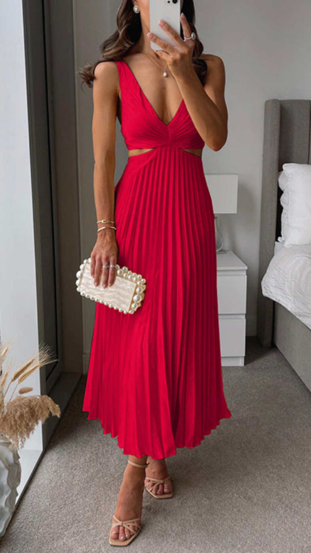 Mary Chic Pleated Long Dress with a Cut Out Waist Silhouette Collection