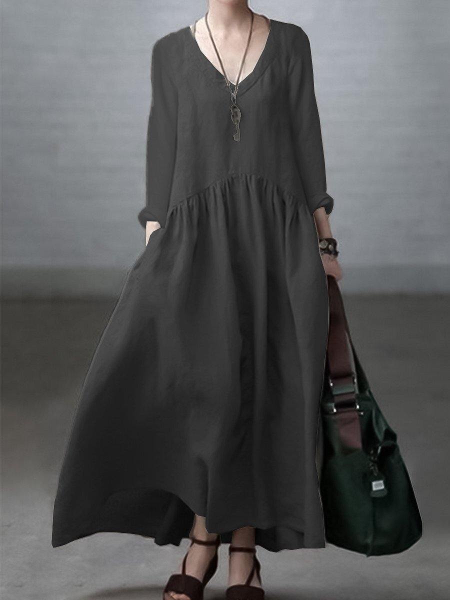 A Vintage Style Dress with Delicate Timeless Details