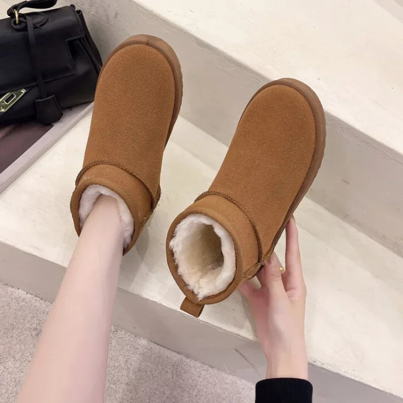 2024 New Stylish Thickened Warm Short Tube NonSlip Black Casual Snow Boot