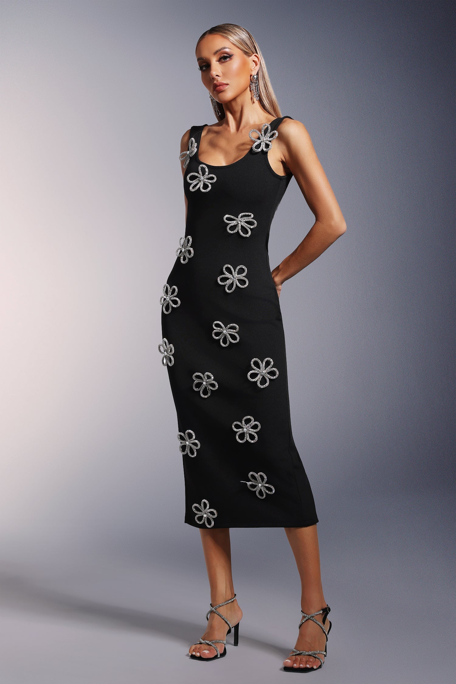 Sleeveless Diamond Flowers Bandage Midi Dress