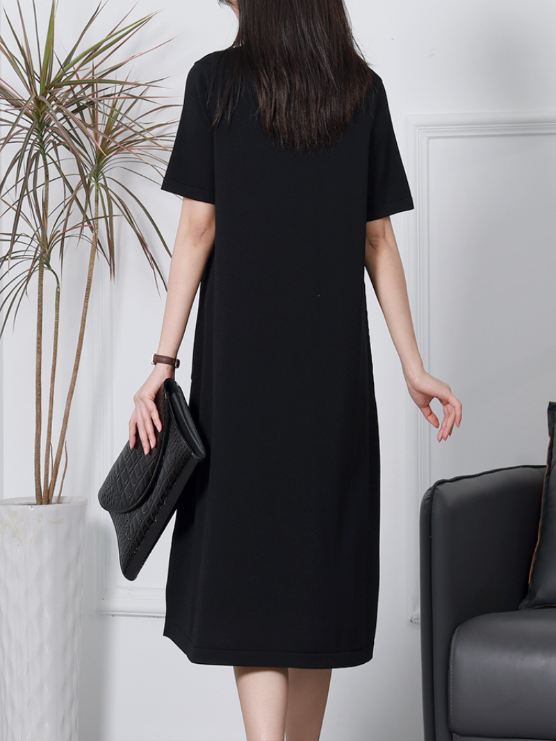 Short-sleeved V-neck Linen Knitted Midi-Dress