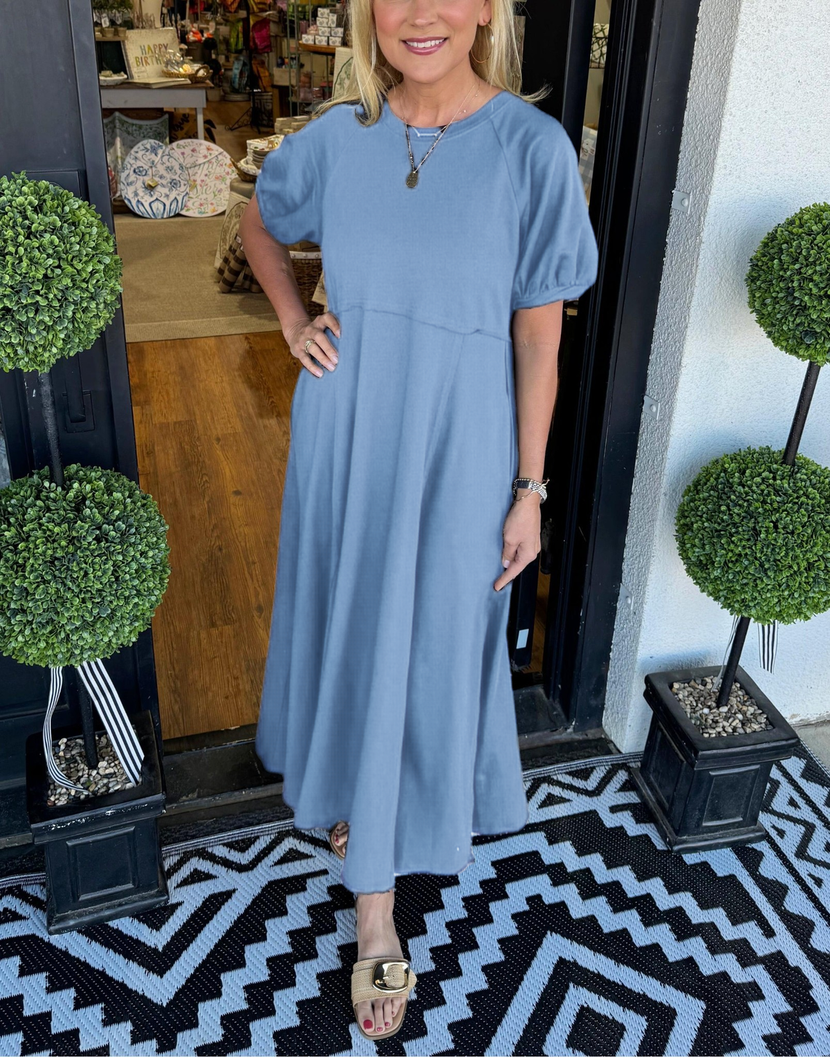 ODETTE | Puff-Sleeve Maxi for Flattering Grace and Comfort 4