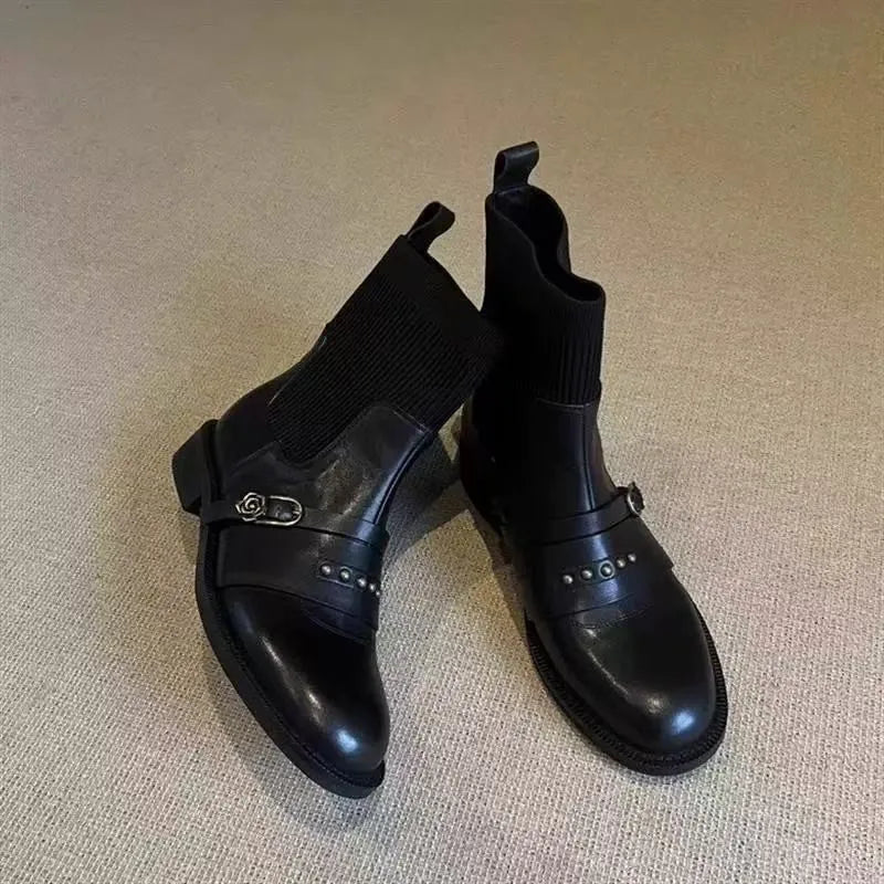 Graceful Orthopedic Boots for Modern Look