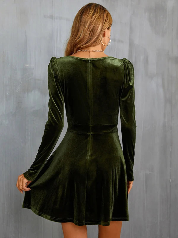 V-Neck Long Sleeve Velvet Dress M / Burgundy