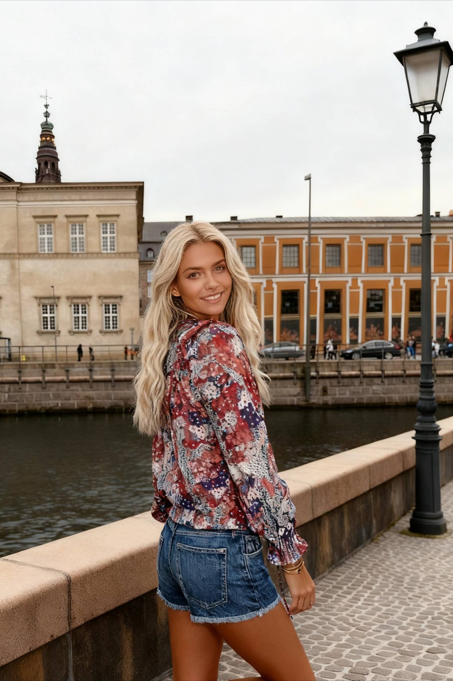 VNeck Flowered Women's Bohemian Dokotoo Top