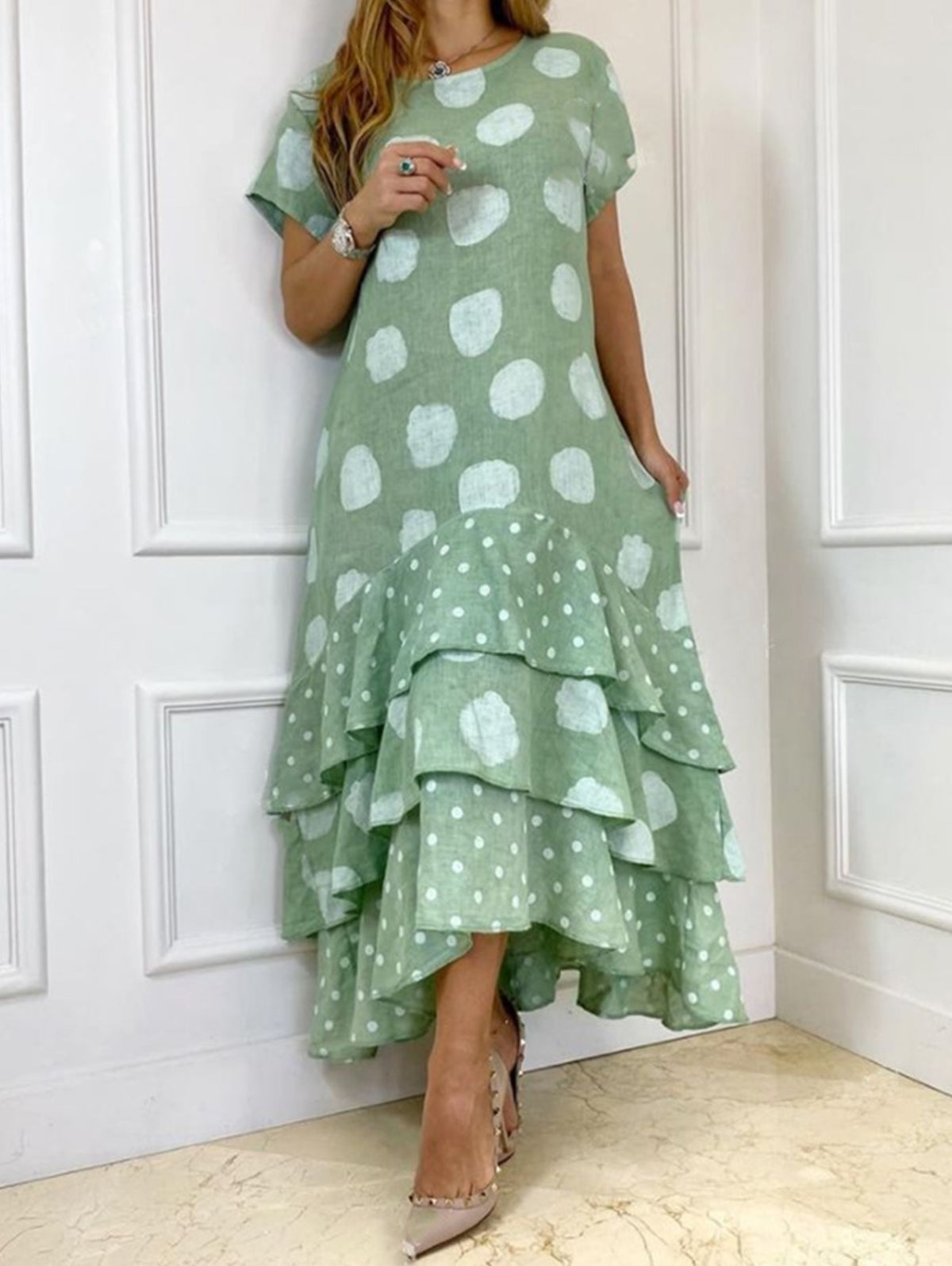 A Vintage Style Dress with Delicate Timeless Details