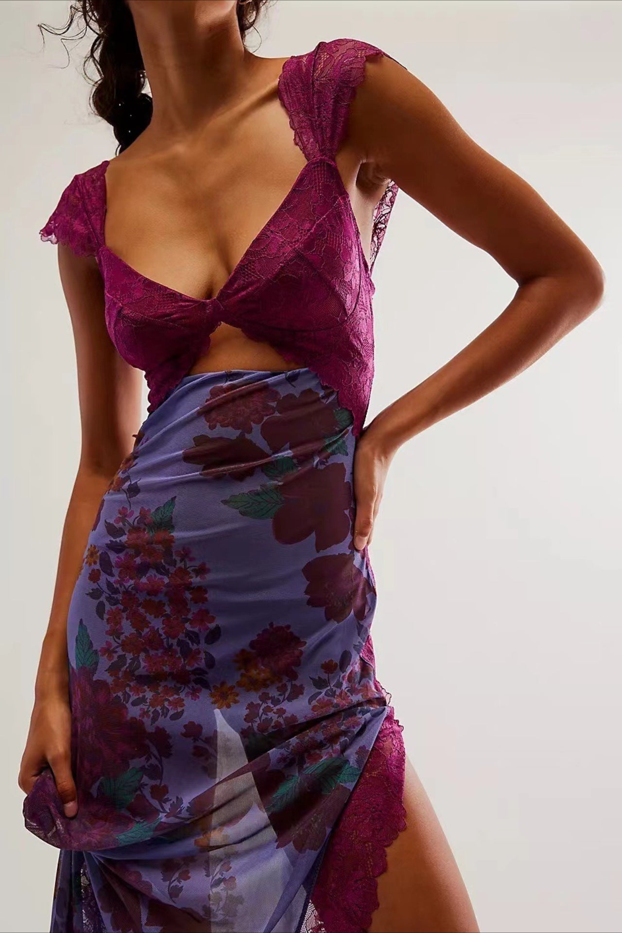 Sweetheart Lace Cap Sleeve Triangle Cutout Floral Print Bodycon Midi Dress 4