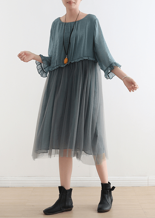 Well Tailored Dress with a Graceful Silhouette