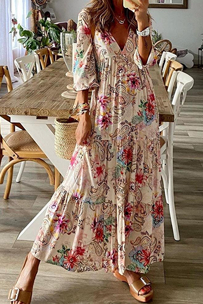 Classic Vintage & Enduringly Stylish Dress
