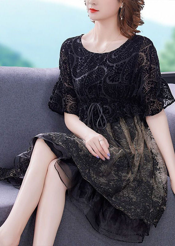 Beautifully Crafted Dress in a Classic Style