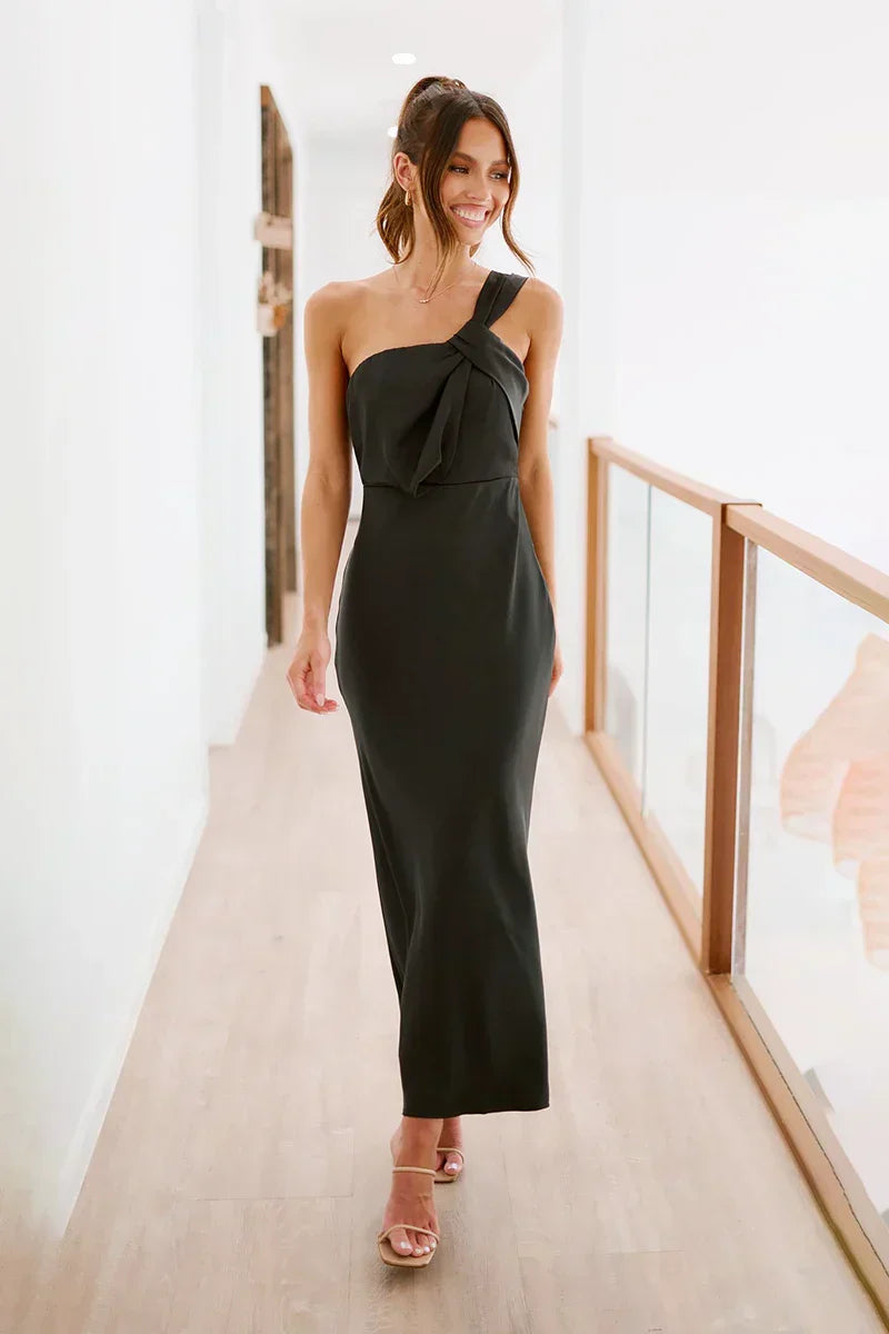 Diana Exclusive Maxi Dress Black Evening Wear Edit