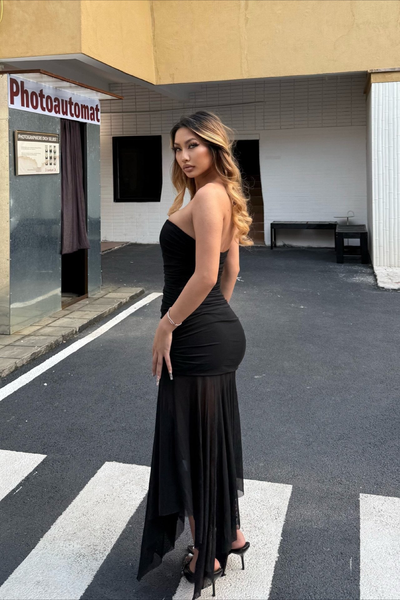 Solid Strapless Mesh Panel Party Dress