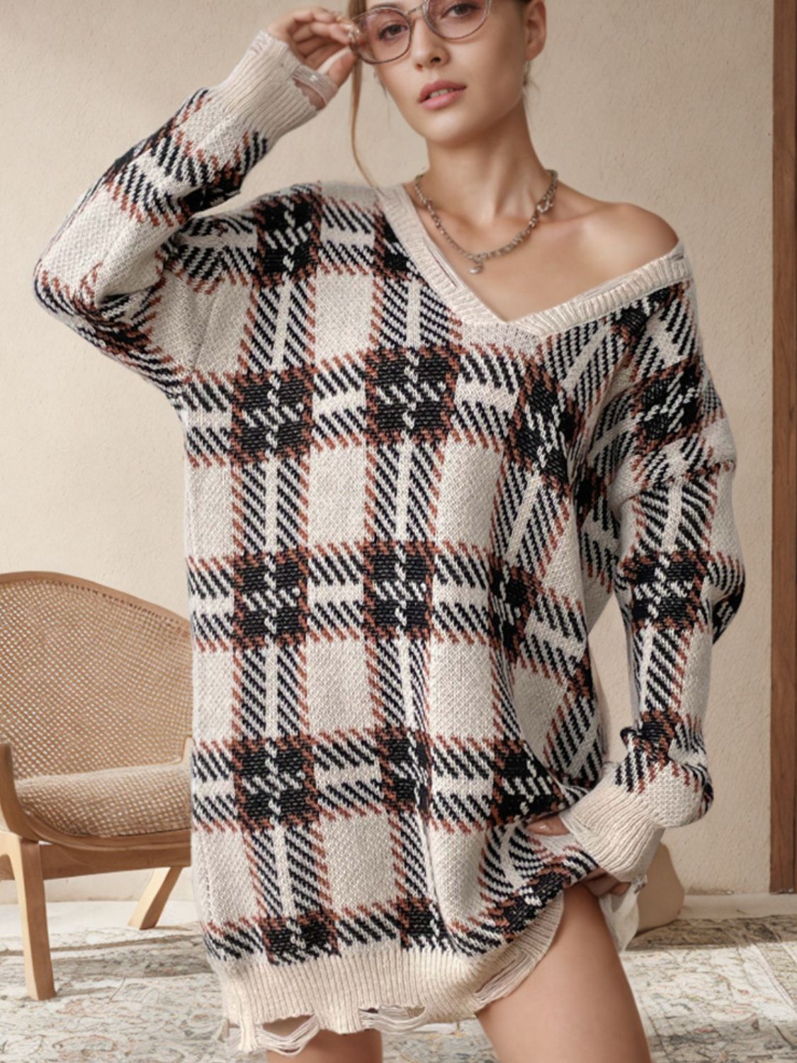 Annelie Long Sleeve Sweater Elegant Dress for Modern Casual Wear