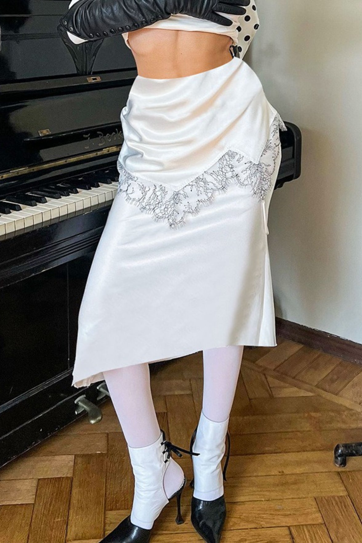 Colorblock Lace Slim Skirt