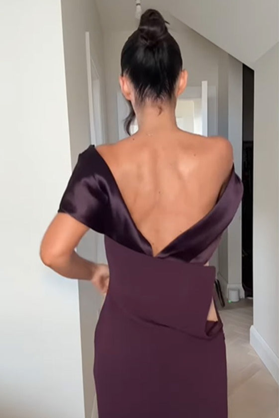 Off-Shoulder Slim Fitted Maxi Party Dress
