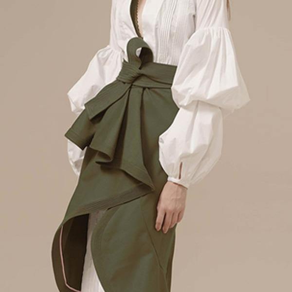 Women Clothes Spring New Stand Collar Puff Sleeve Personality Dress
