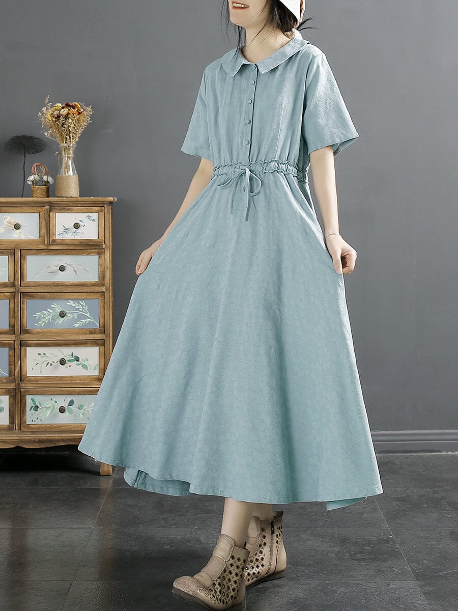 Classic Vintage Dress with a Flattering Fit