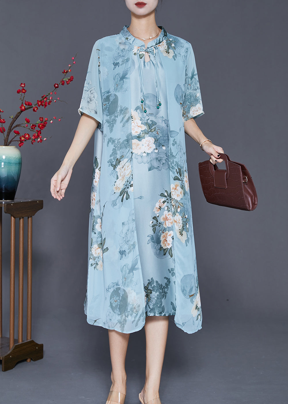 Beautifully Crafted Dress in a Classic Style