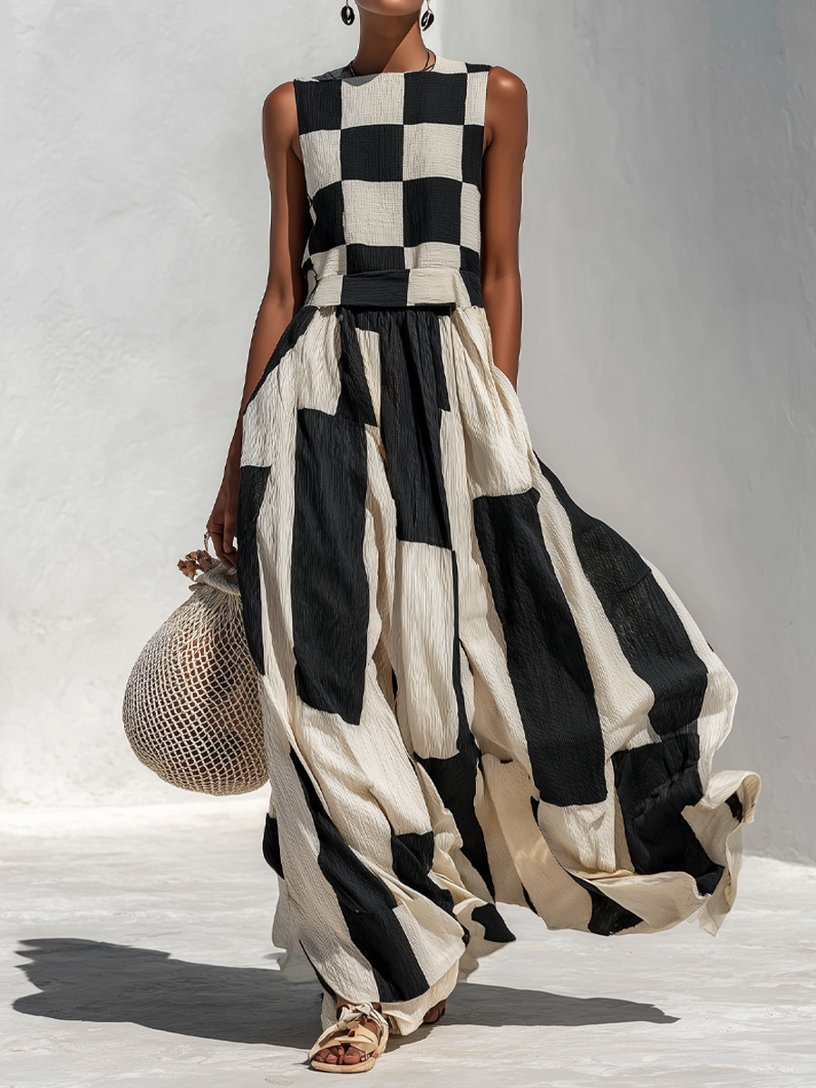 White Black Round Neck Checkerboard Stripe Sleeveless Flowy Maxi Dress