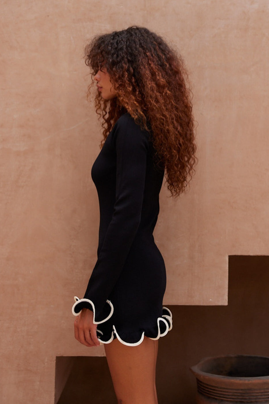 Long Sleeve Ruffled Wave Edge Fitted Mini Dress 14