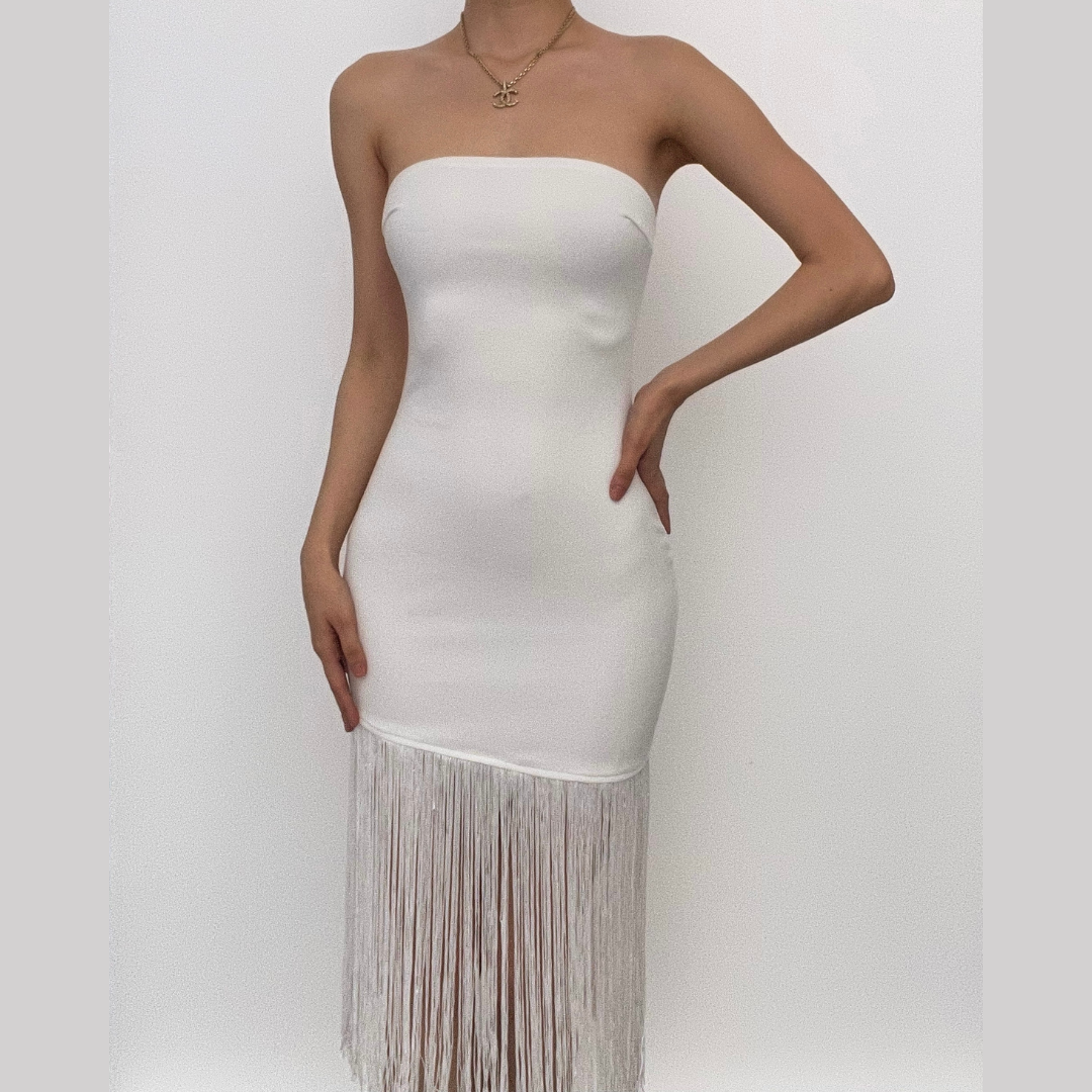 Sleeveless solid backless tassel tube dress