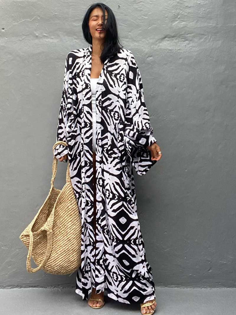Open Front Abstract Print Belted Long Kimono Robe 11