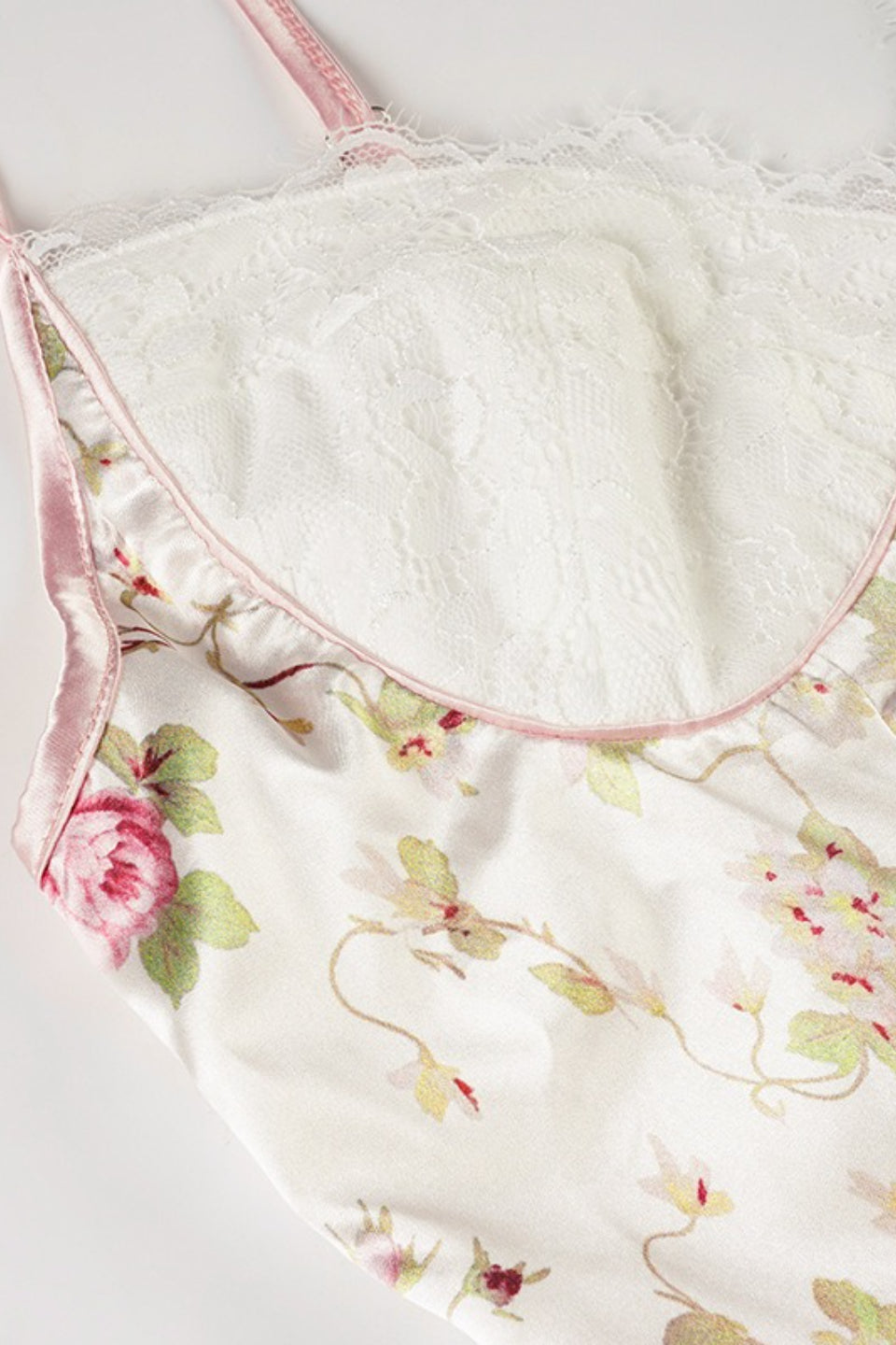 V Neck Lace Satin Spliced Strap Floral Dress