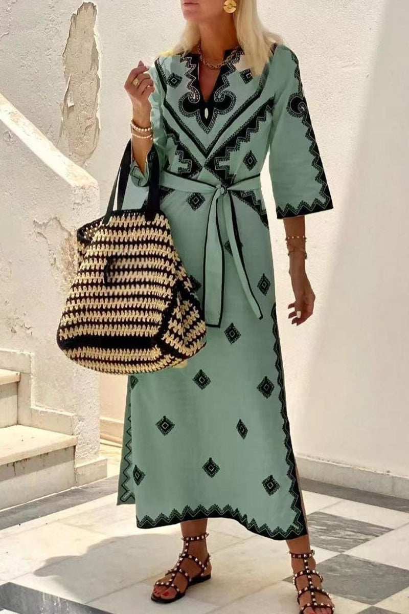 A Vintage Style Dress with Delicate Timeless Details