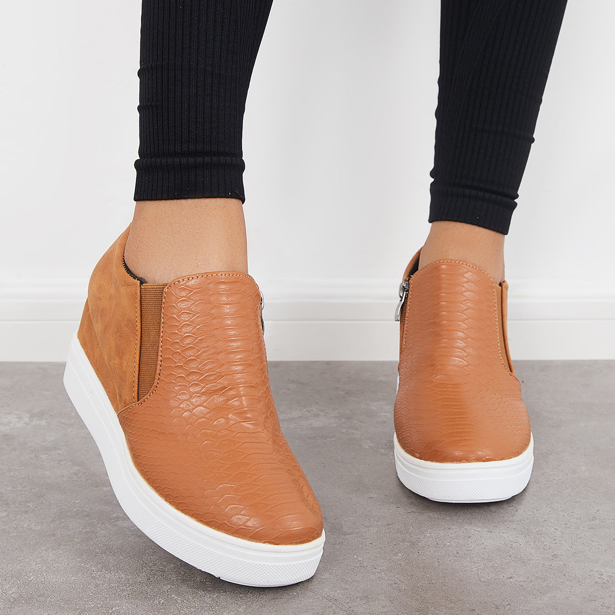 Comfortable Orthopedic Sneakers for Daily Wear