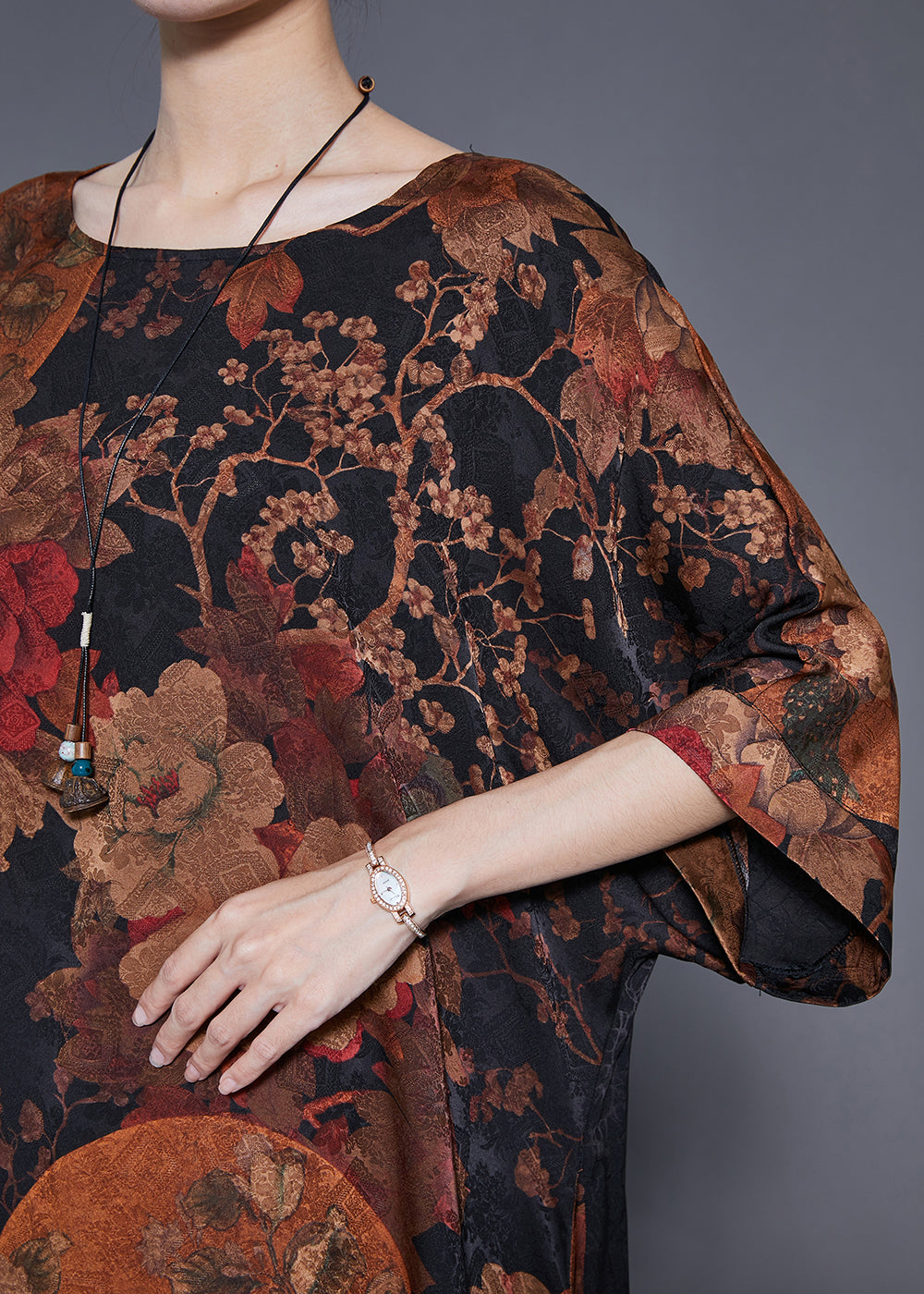 Classic Vintage & Enduringly Stylish Dress