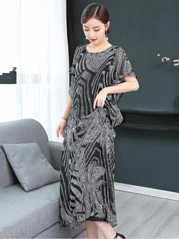 Beautifully Crafted Dress in a Classic Style