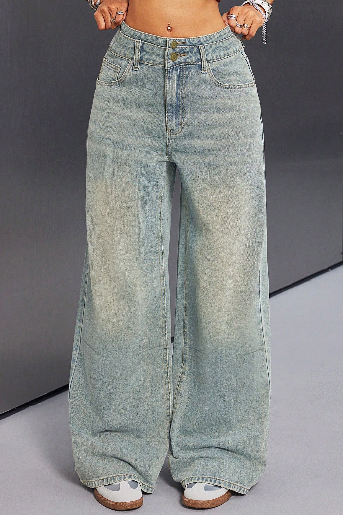 Button Front Vintage Wide Jeans