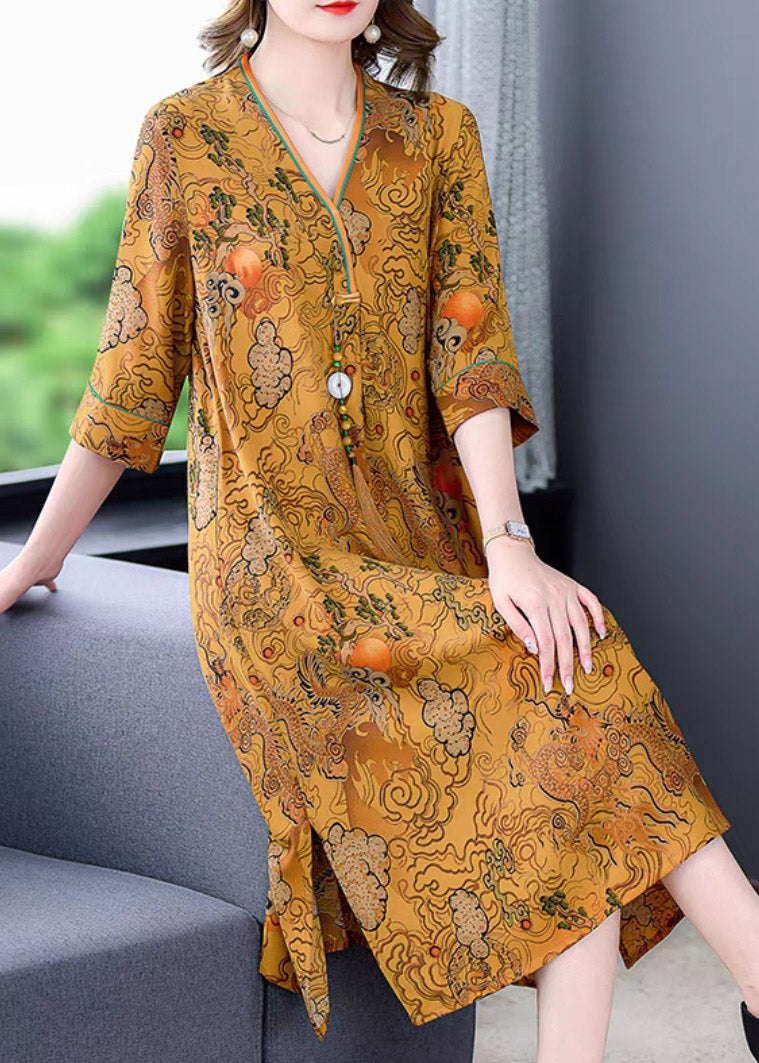 Classic Vintage Dress with a Flattering Fit