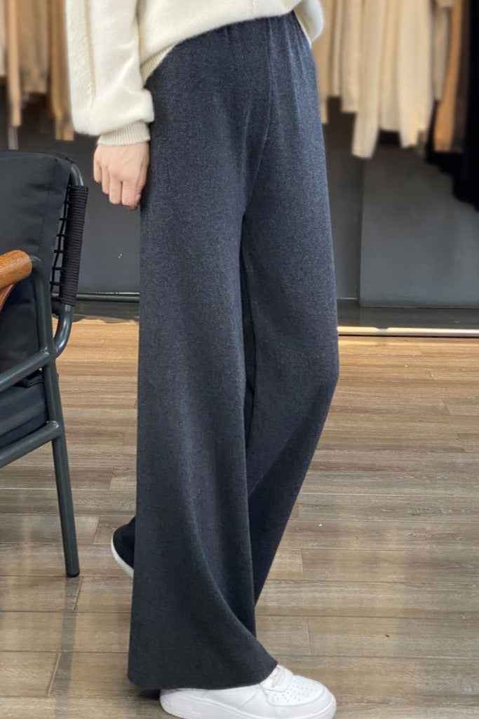 Worsted Wool Draped Knit Pants