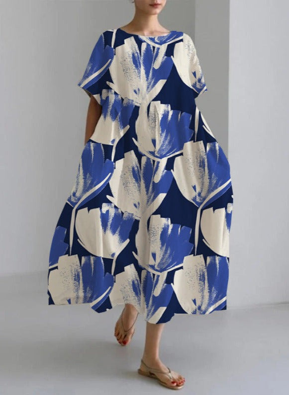 Emerenciana Loose Dress with a Round Neckline for Women Casual Daywear