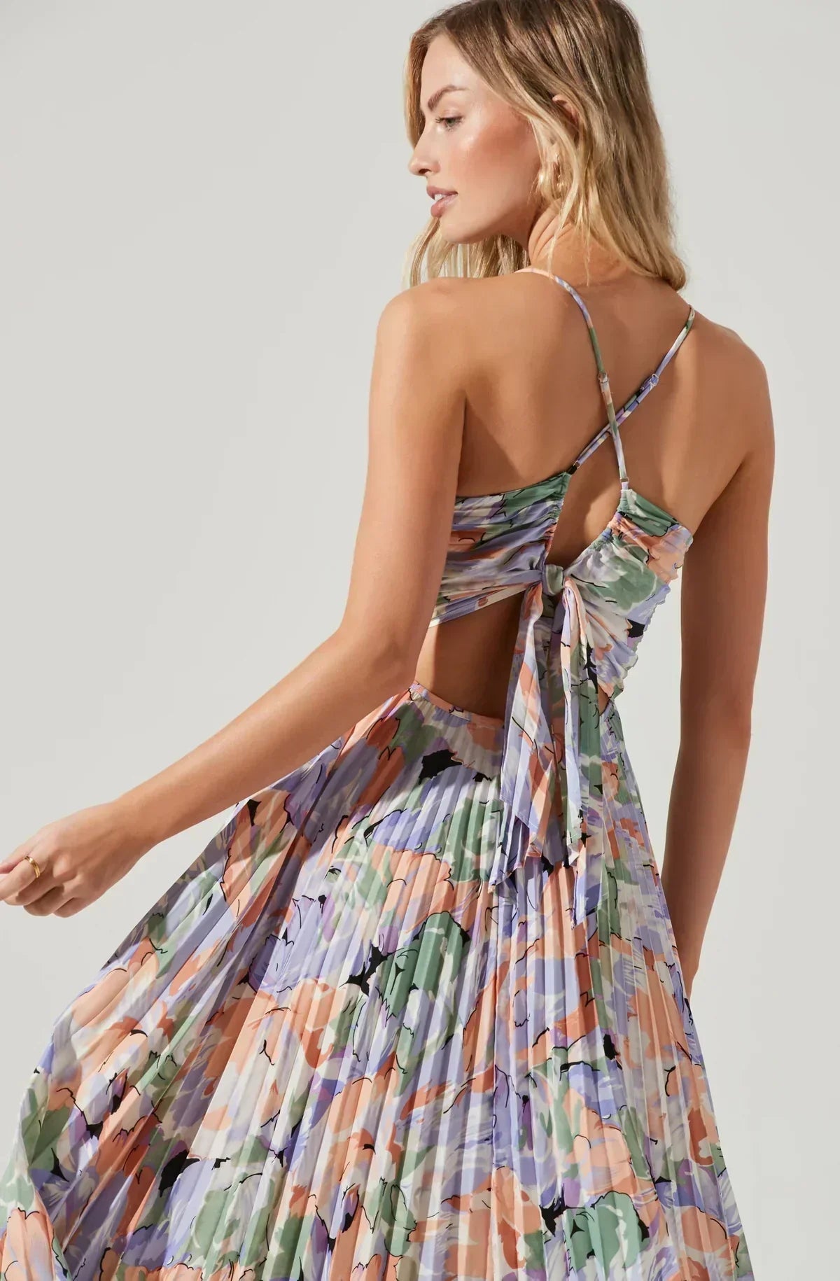 Astr Elegant Blythe Dress 8 Days / M Purple