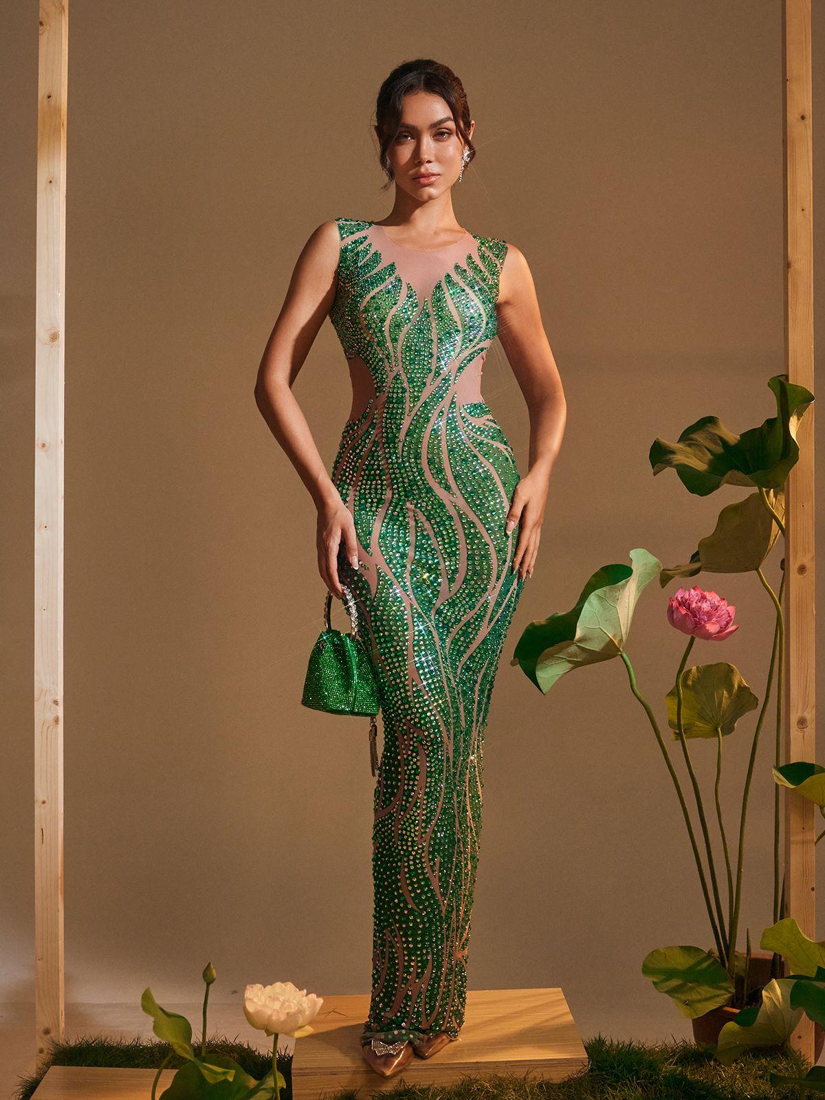 Round Neck Printed Rhinestone Maxi Dress