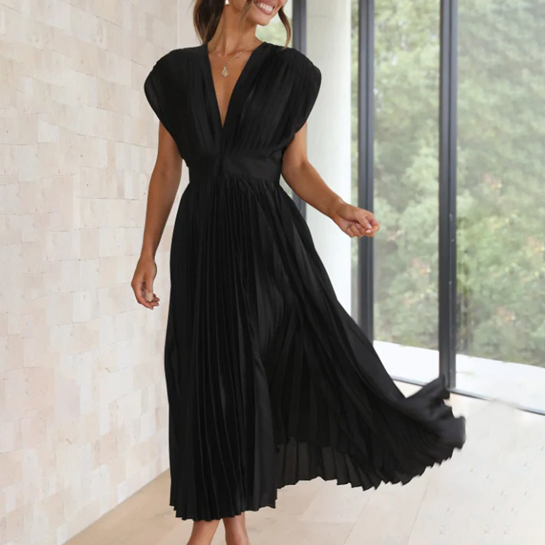 Mertxe Elegant V-neck Pleated Maxi Dress for Women Sophisticated Look