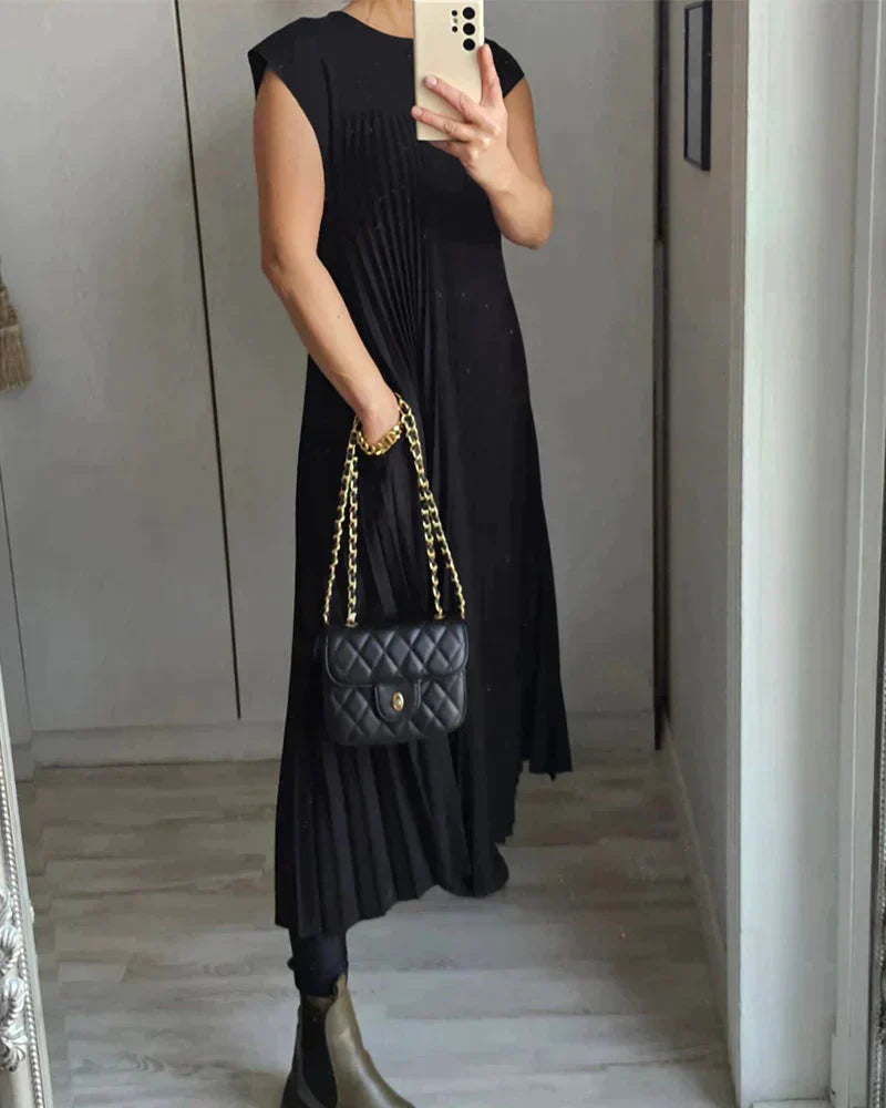 Simona Exclusive Sleeveless Dress with Pleats Evening Wear Edit