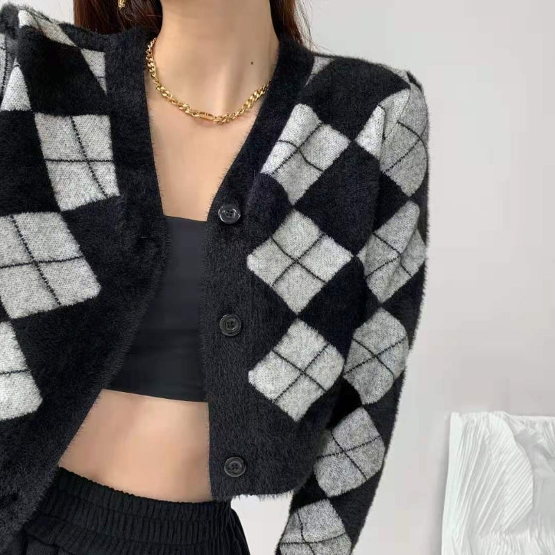 Plaid Black White Knitted Cardigan