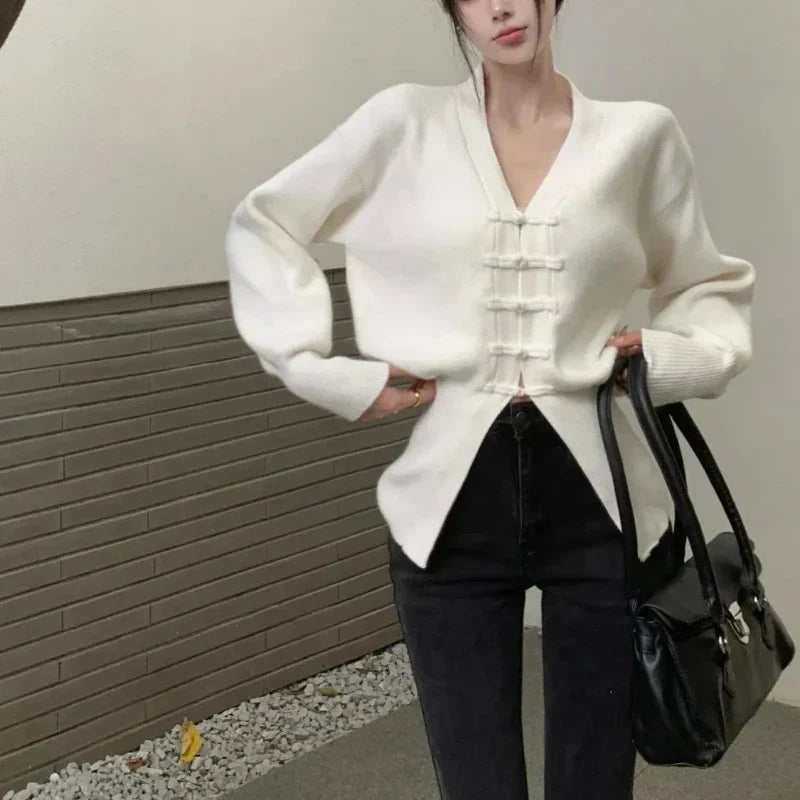 V-neck Buckle Long Sleeve Cardigan